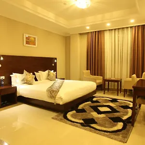 Geza Hotel